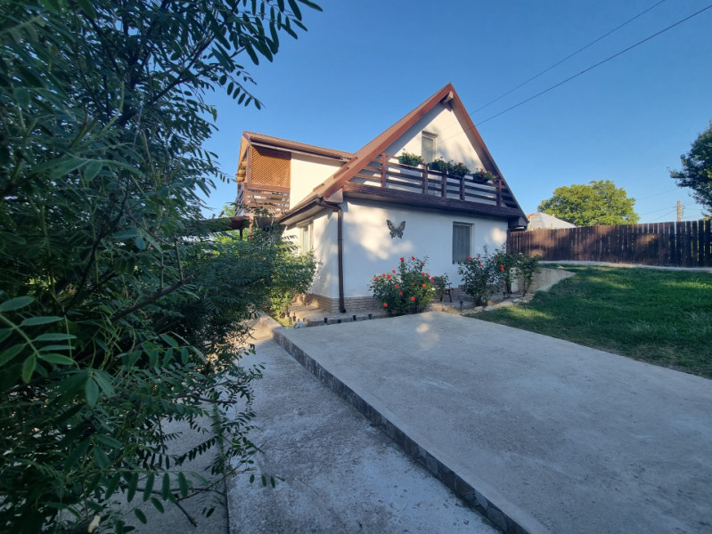 Comuna Sărata! Casă-spectacol! Casa în care vei scrie povești! 