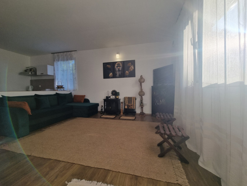 Comuna Sărata! Casă-spectacol! Casa în care vei scrie povești! 