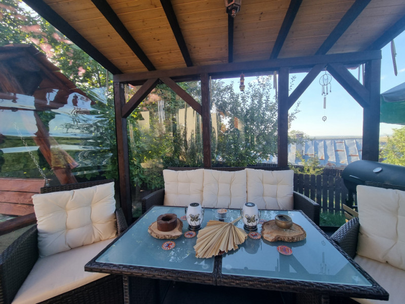 Comuna Sărata! Casă-spectacol! Casa în care vei scrie povești! 