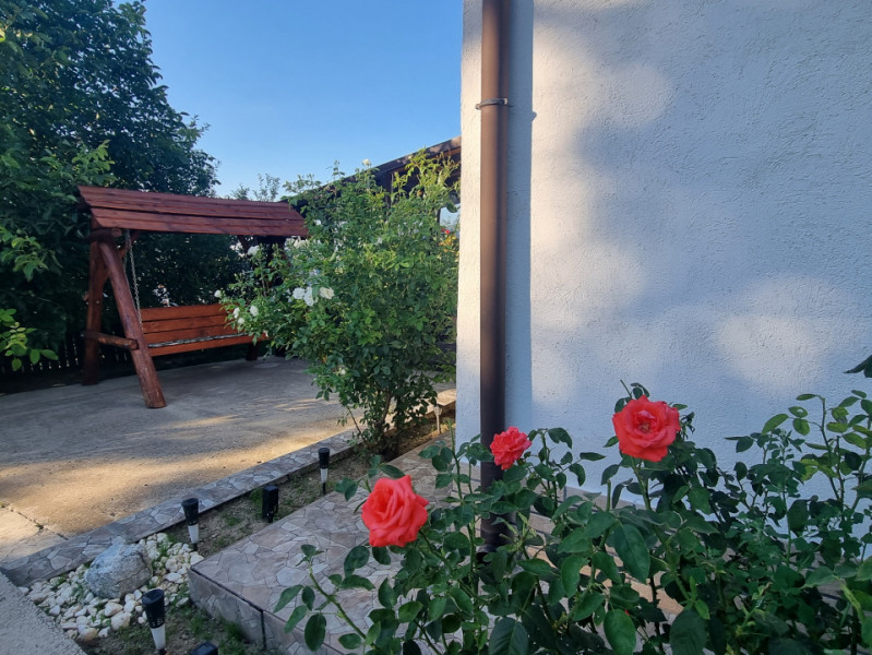 Comuna Sărata! Casă-spectacol! Casa în care vei scrie povești! 