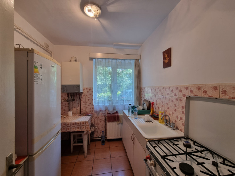 Apartament 2 camere decomandate- parter- Aleea Parcului 