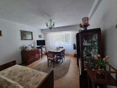 Apartament 2 camere decomandate- parter- Aleea Parcului 