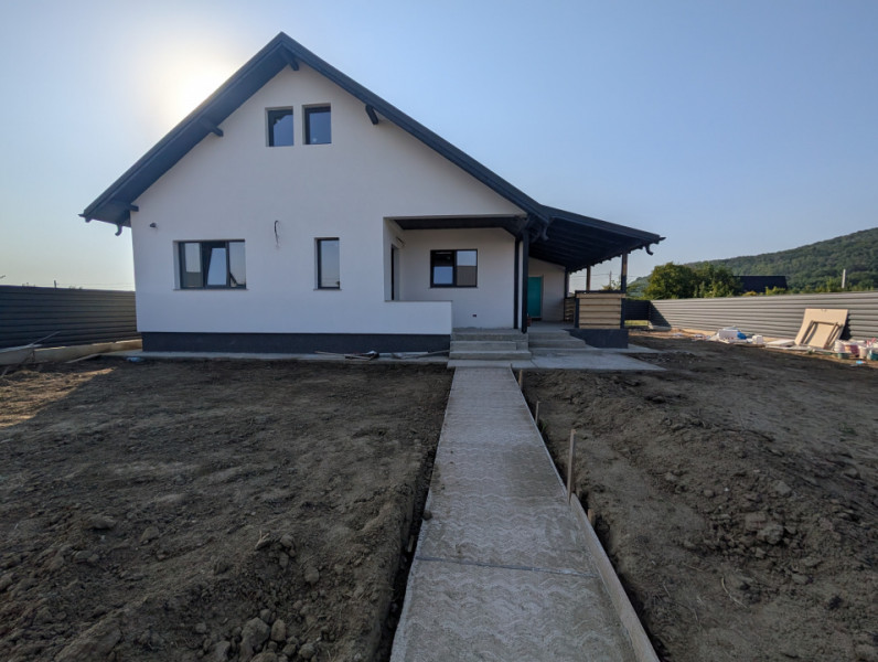 Casa cu vedere spre pădure! Hemeiusi - încălzire pardoseala 
