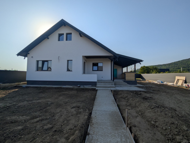 Casa cu vedere spre pădure! Hemeiusi - încălzire pardoseala 