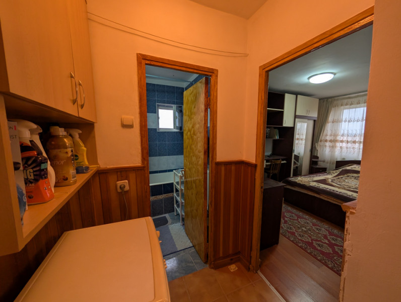 Apartament 3 camere Buhuși - Republicii Penny