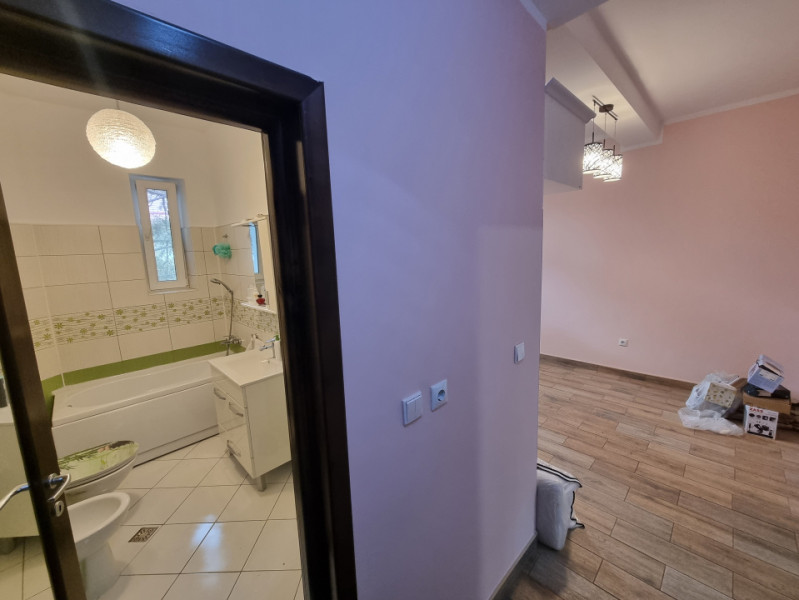Aviatori-bloc tip vilă- 2 camere- renovat recent- boxă pe acte și pod