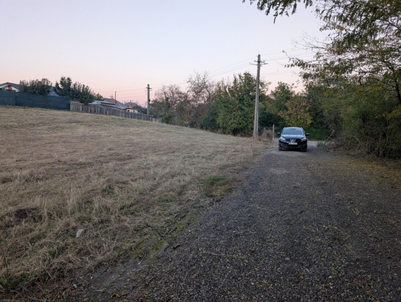 Teren Măgura situat la strada asfaltata 