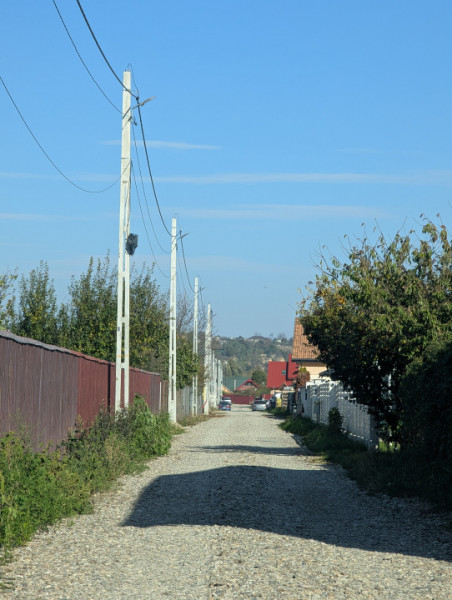 Teren Hemeius cu autorizație de construcție 