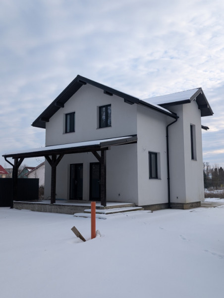 Vila 3 dormitoare/ 3 bai. Locație exclusivista - Parcul Dendrologic 