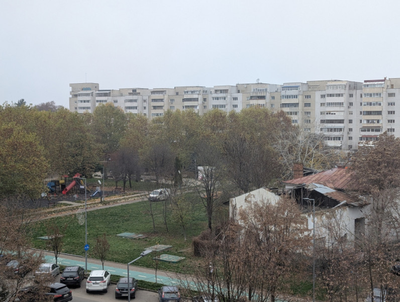 Garsoniera ultracentrala vedere la Parcul Catedralei