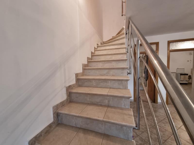 Mărgineni- Arcadie Septilici- Vilă 6 camere- 2019- 3 bai- teren 800 mp