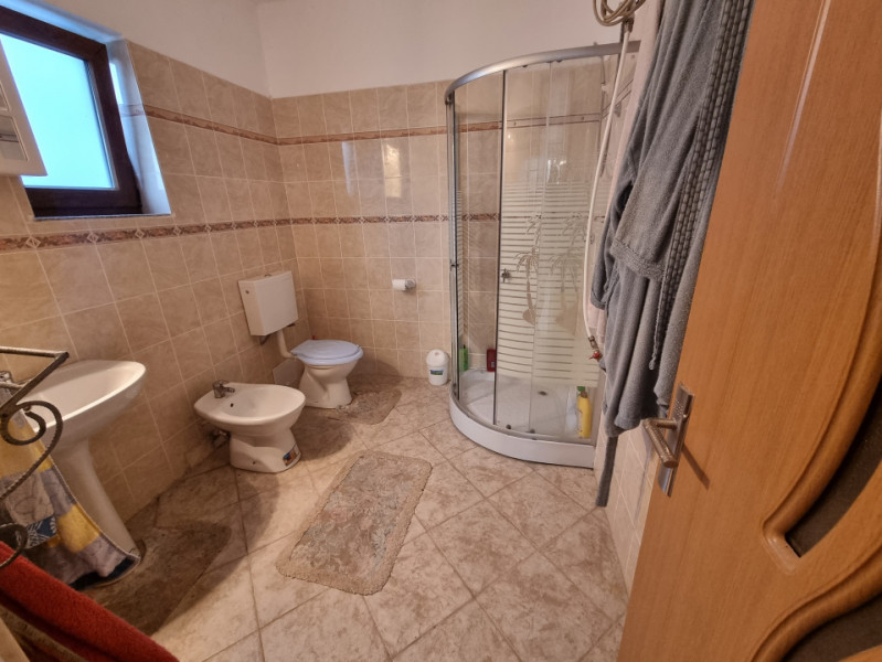 Mărgineni- Arcadie Septilici- Vilă 6 camere- 2019- 3 bai- teren 800 mp