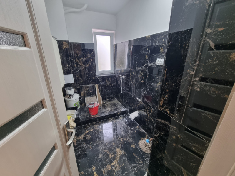 Strada Energiei- 2 camere decomandate la etajul 2, renovat acum 