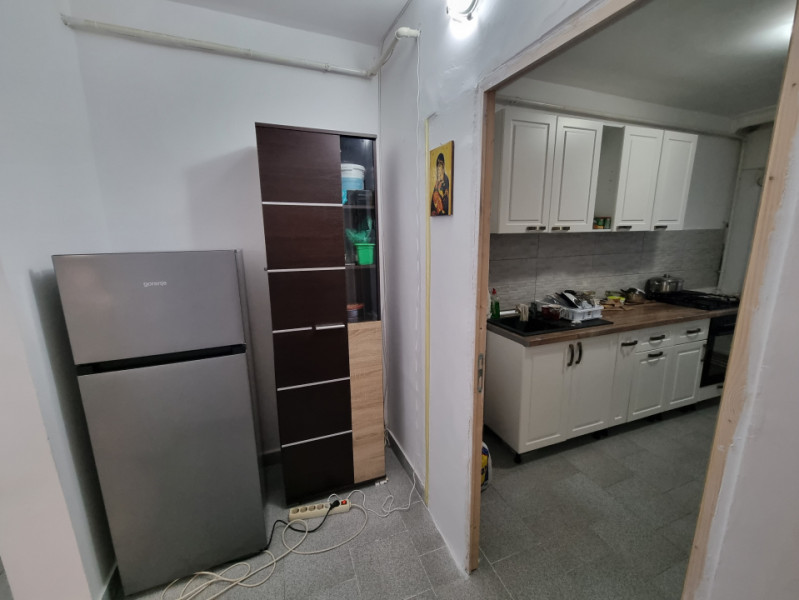 Zona Energiei- bloc din 1985- Ap. 2 camere decomandate- mobilat 