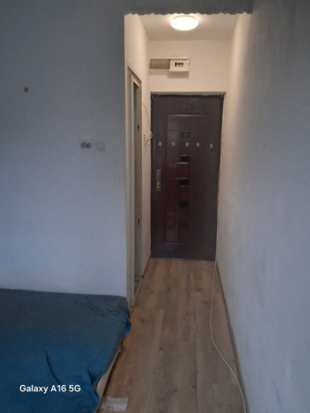 Garsoniera zona Zimbru