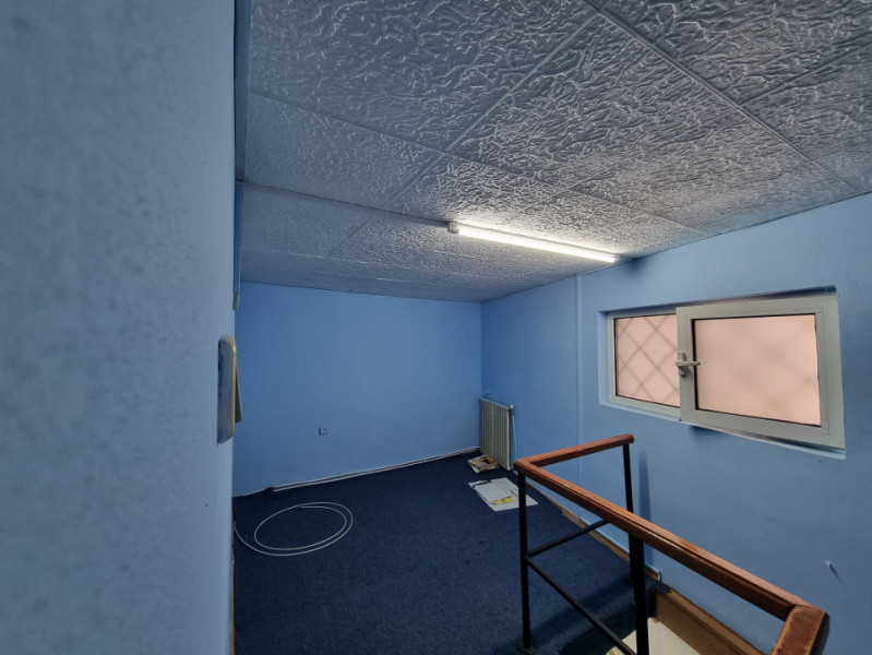 Piața Centrală/ spațiu comercial- 70 mp/ parter + etaj/ liber 