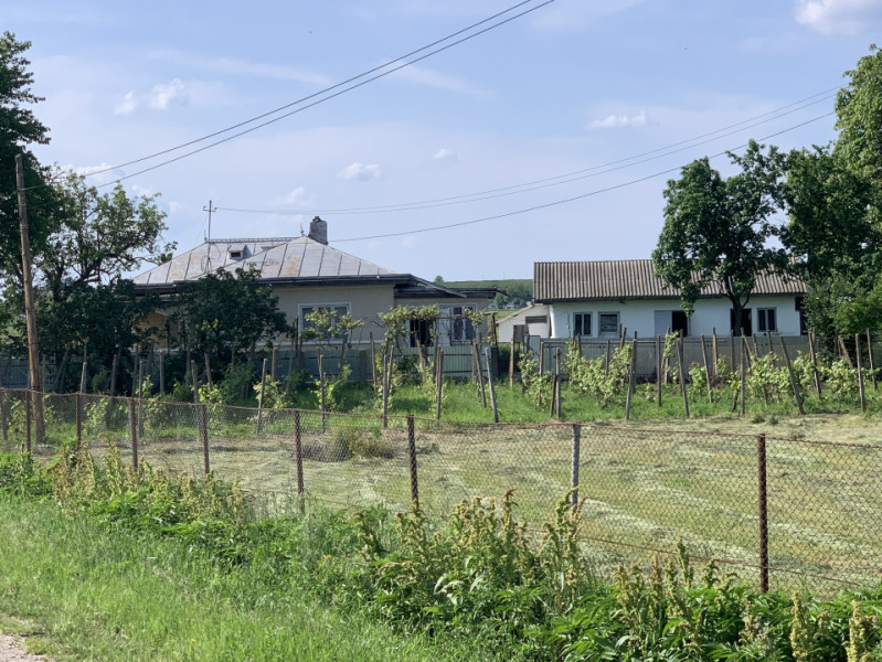 Casă + teren 2600 mp- Com. Negri- scop rezidențial sau industrial 
