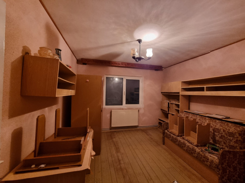 BISTRIȚA LAC- Apartament 3 camere decomandate/două băi/două balcoane