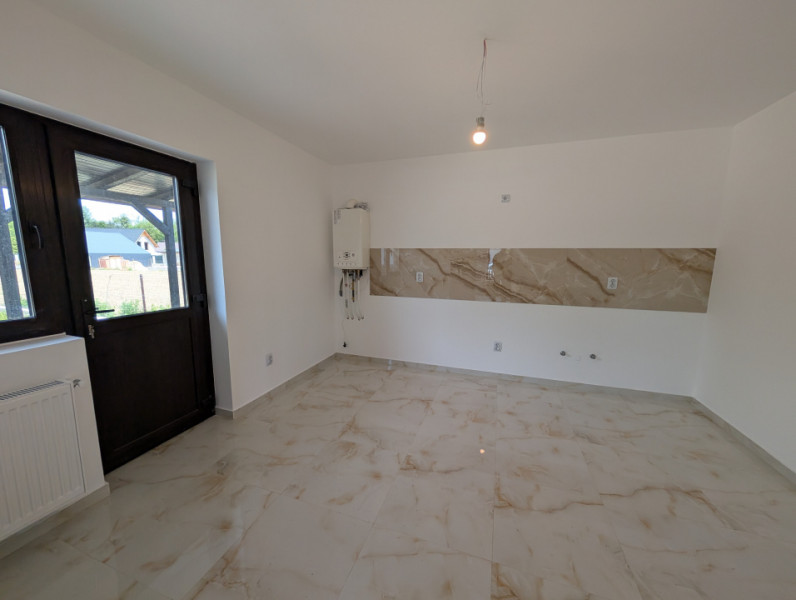 Casa noua finalizare 2026 Barați ( 4 km de centru)