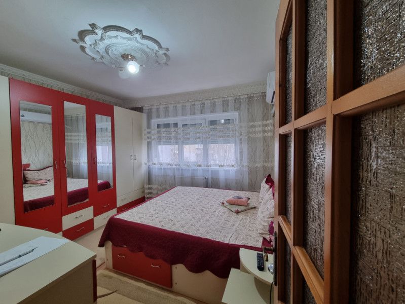 Arena Mall- 22 Decembrie- 2 camere decomandate- prima închiriere 