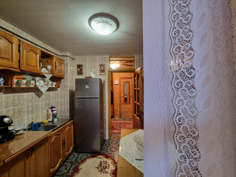 Arena Mall- 22 Decembrie- 2 camere decomandate- prima închiriere 