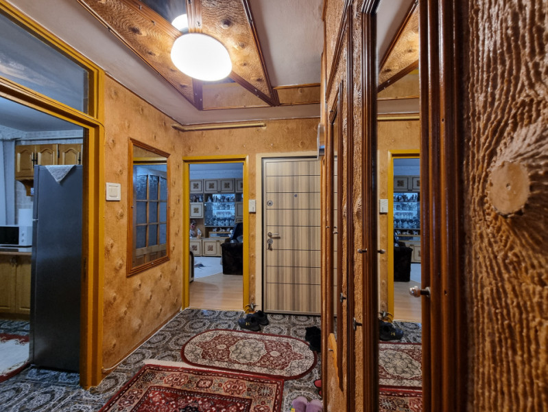 Arena Mall- 22 Decembrie- 2 camere decomandate- prima închiriere 