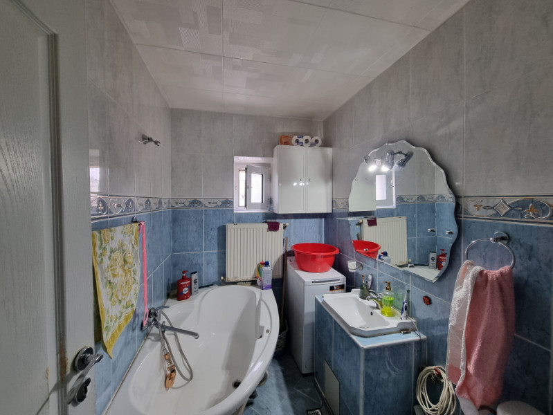 Zonă Centrală- Slanicului- Apartament 2 camere, renovat 