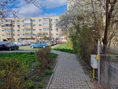 Parcul Catedralei/zonă excelentă/2 camere/mobilat/parcare ecologică 