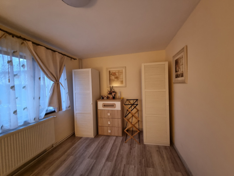 Apartament 2 camere Cornișa/renovat/parter/bun și pentru salon, birou 