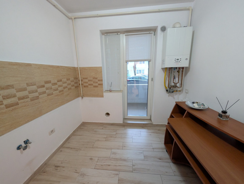 Apartament decomandat Bloc NOU - zona Milcov 