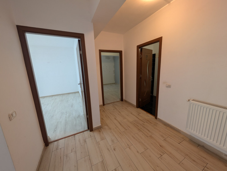 Apartament decomandat Bloc NOU