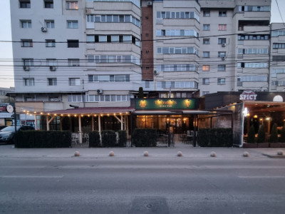 Apartament decomandat Banca Națională etaj 1, bloc 1992