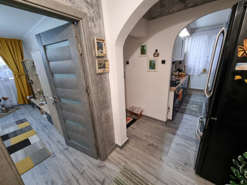 Apartament 2 camere decomandate, renovat, mobilat, utilat- Mioriței 