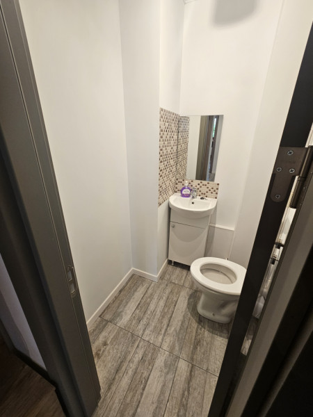 Apartament 3 camere, renovat total în 2023, mobilat și utilat, etaj 2 