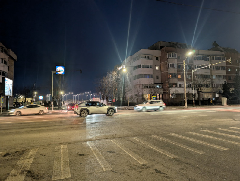 Garsoniera parter vedere la strada Stefan cel Mare 