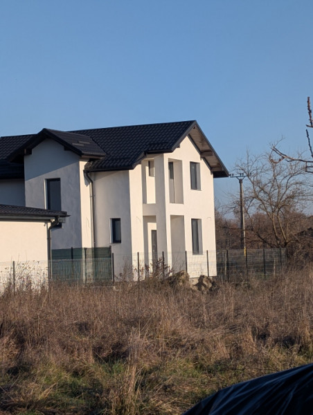 Vila la CHEIE! 3 dormitoare/ 3 bai. Locație exclusivista - Parcul Dendrologic 