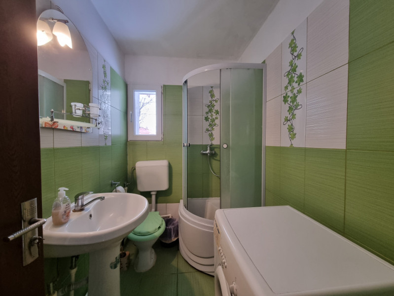 Casă Strada Mioriței- renovată - potrivită pentru birou, educație etc