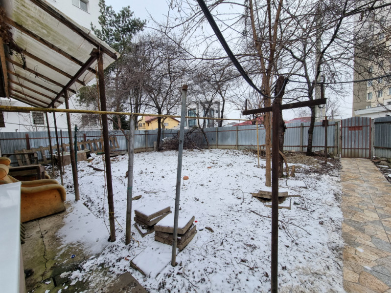 Casă Strada Mioriței- renovată - potrivită pentru birou, educație etc