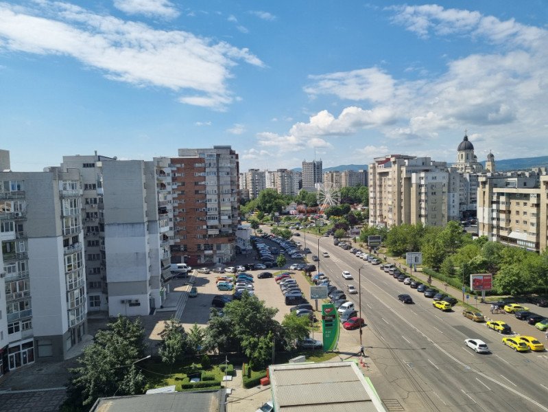 Apartament elegant, Bloc 2000 zona Bancorex 