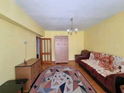 ULTRACENTRAL- MIHAI VITEAZU- 3 camere decomandate