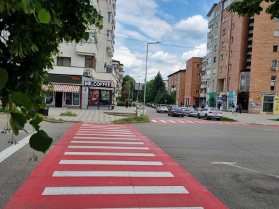 Zona face totul! Apartament 3 camere decomandate, Ultracentral 