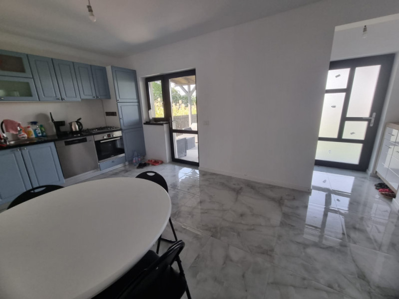 Casa Hemeius - încălzire pardoseala,  toate utilitățile, finalizare mai 2026