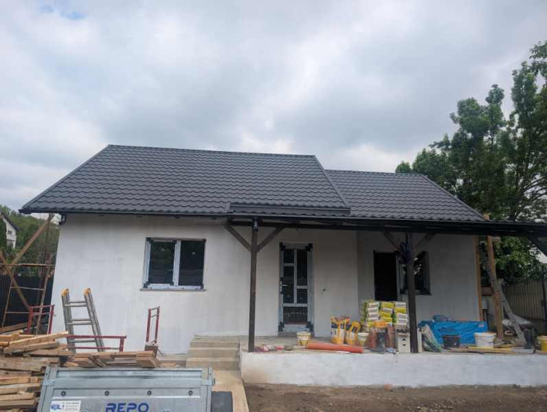 Casa Hemeius - încălzire pardoseala,  toate utilitățile, finalizare mai 2026