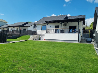 Casa Hemeius - încălzire pardoseala,  toate utilitățile, finalizare mai 2026
