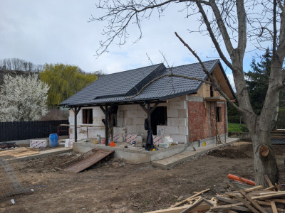 Casa Hemeius - încălzire pardoseala,  toate utilitățile, finalizare mai 2026