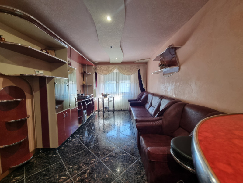 Neagoe Vodă- Ardealului- 3 camere decomandate-etaj 2-mobilat/utilat 