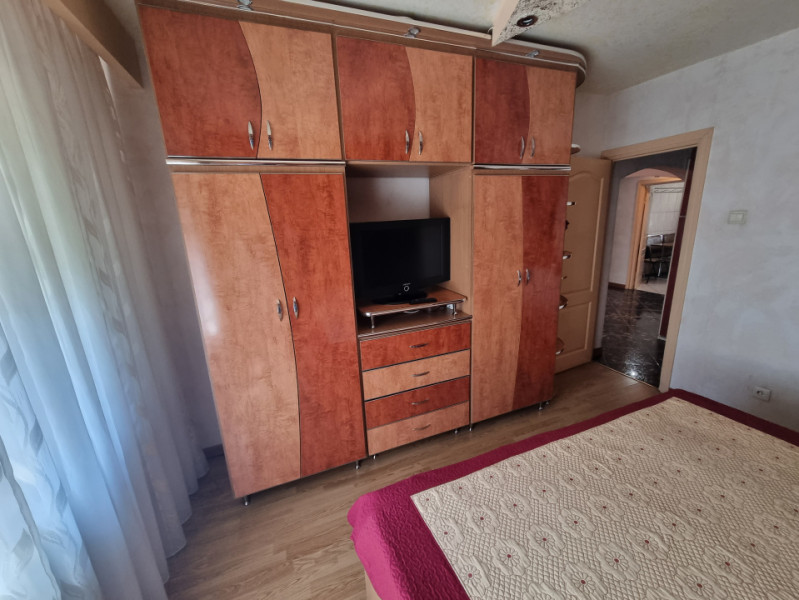 Neagoe Vodă- Ardealului- 3 camere decomandate-etaj 2-mobilat/utilat 