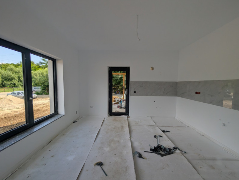 Casa noua Măgura P+1, încălzire pardoseală , canalizare!