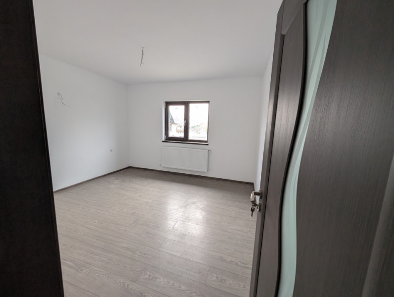 Casa finalizată Liliecii - Scoala - Parc Dendrologic 