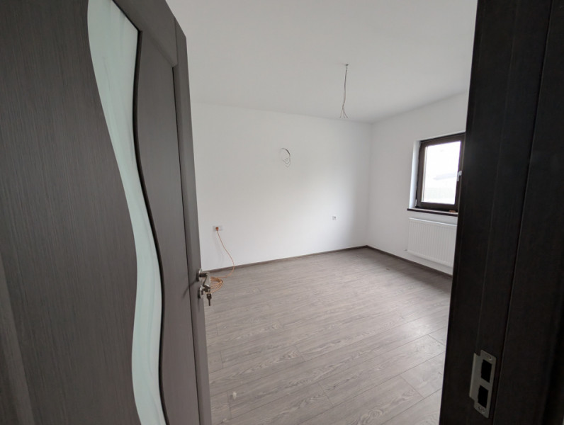 Casa finalizată Liliecii - Scoala - Parc Dendrologic 